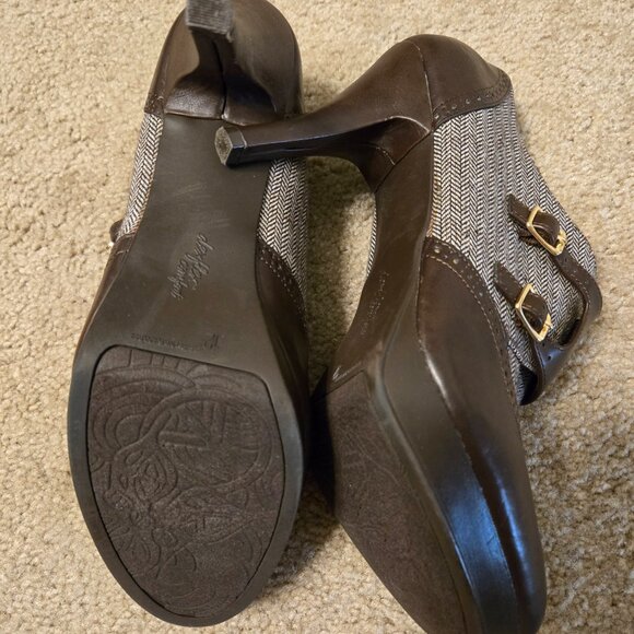 Dexflex Brown Saddle Tweed Heel Oxford Stiletto Ankle Boot - Picture 2 of 6